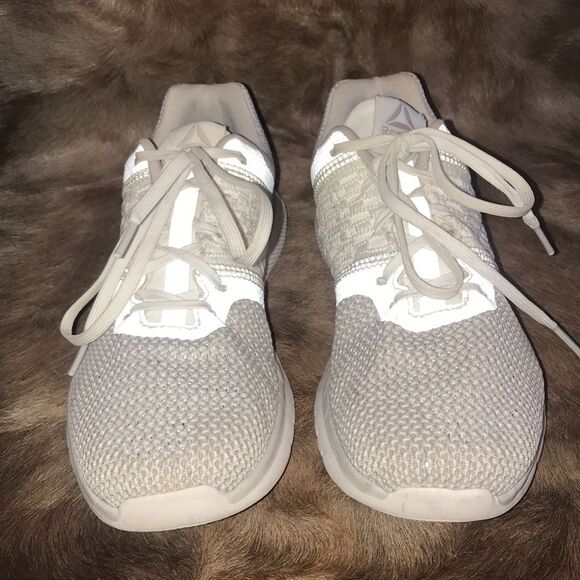 Reebok Memory Tech LT size 8.5 - Picture 4 of 6